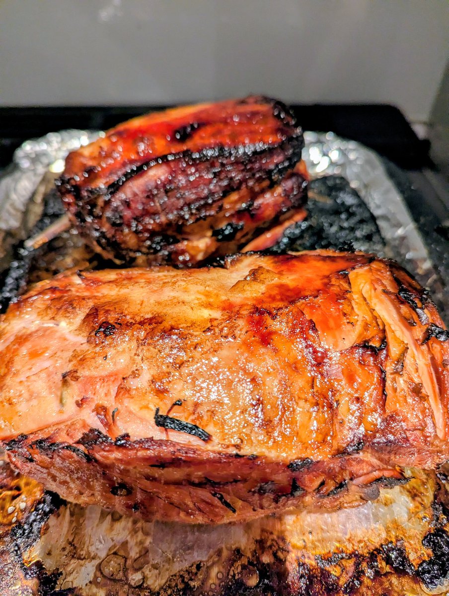 jayclark0106's tweet photo. #Hams done 😋🔥🔥 https://t.co/4RQQPHlf2b