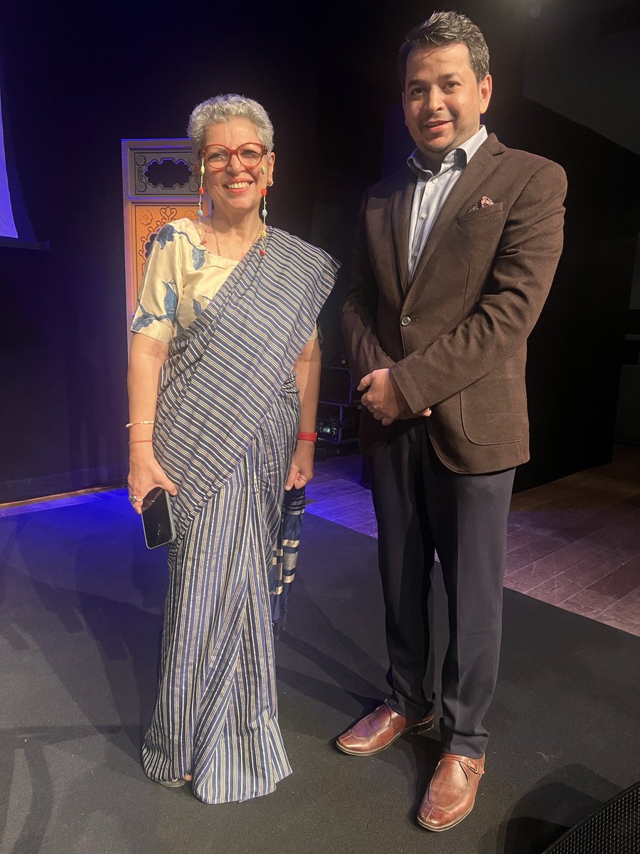 amoulaey's tweet photo. A deeply enriching evening at Sama’a: Festival of Sufi Music at NCPA.
Grateful to @iamrana for the wisdom, insight, and soulful experience. ✨🙏
#Samaa #SufiMusic #Gratitude #NCPA https://t.co/waF87yTNxS