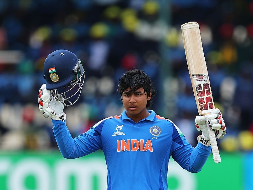 🚨 MASSIVE STATEMENT BY RICKY PONTING ON VAIBHAV SURYAVANSHI 🚨

Ricky Ponting 🗣️ on Vaibhav Suryavanshi 

“175 runs off just 80 balls.A strike rate of 218.75 in a 50-over game, that’s absolutely unheard of. It was astonishing batting. Watching him live felt like watching