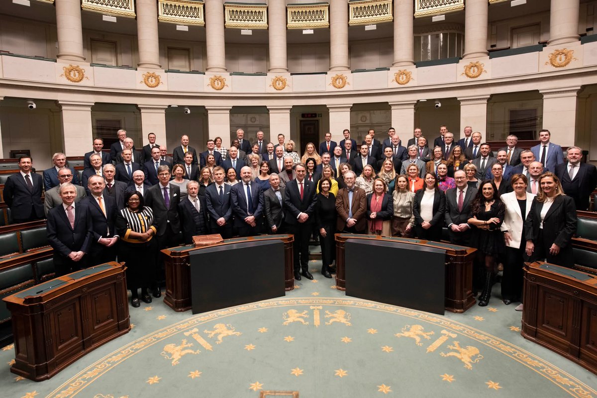 jdefraipont's tweet photo. Wrapping up a week of exchanges during the #BEDiploDays in #Brussels. The occasion to take stock of the current challenges with HM the King, @Bart_DeWever, @prevotmaxime, @kajakallas and others. Focus on making our actions impactful & our tools fit for the job. @BelgiumMFA https://t.co/WlUZcZTHcf