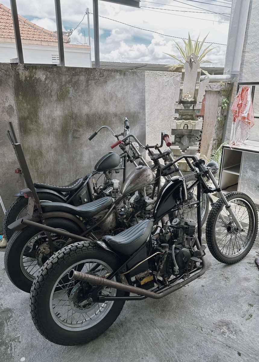 Minjem punya temen, kok malah suka ,First time nyoba suicide shift ribet tapi nagih. Beli ga ya?