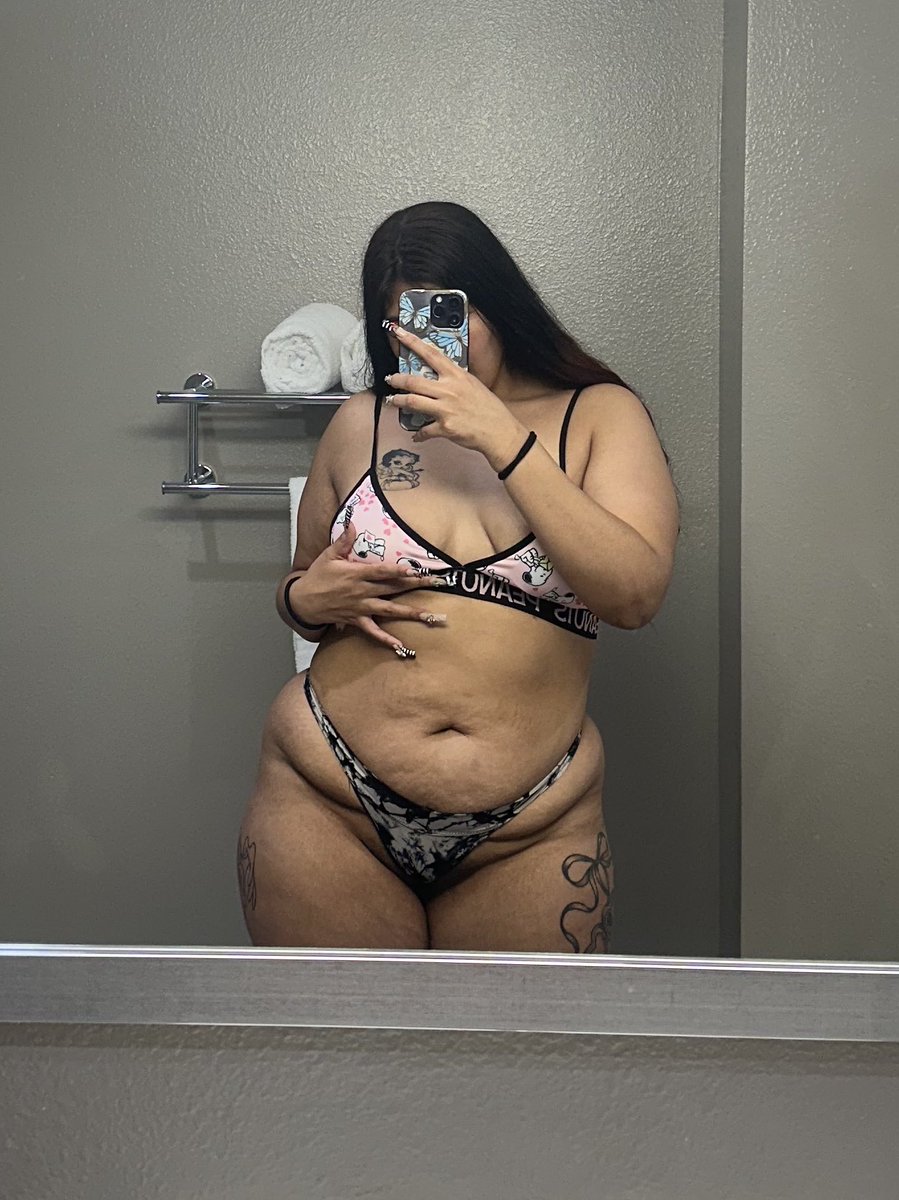 txchnoslxt's tweet photo. Am I your type? https://t.co/iTQMXaq8am