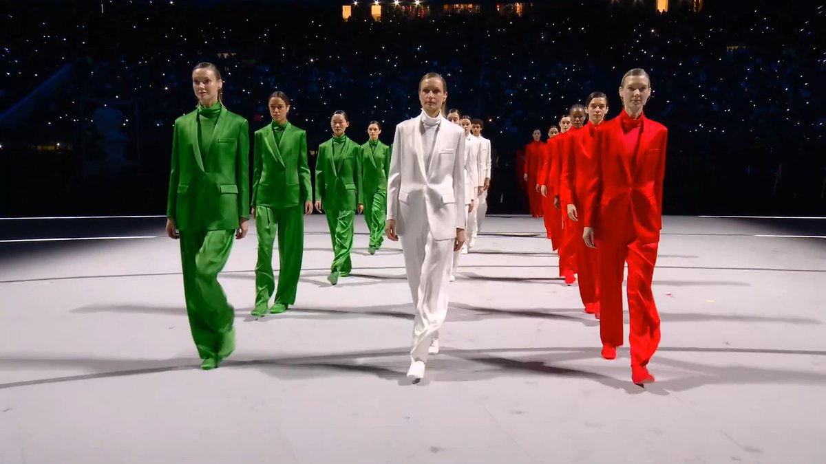 This runway deserves gold! 🥇

Designed by the late fashion icon Giorgio Armani, the green, white and red outfits create a living image of Italian style and elegance. 🇮🇹

#OpeningCeremony | #MilanoCortina2026