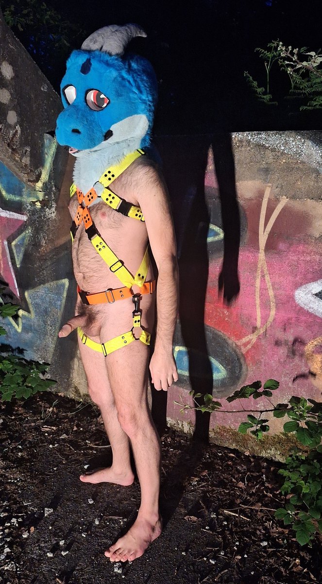 Lewd Blue Derg tweet media