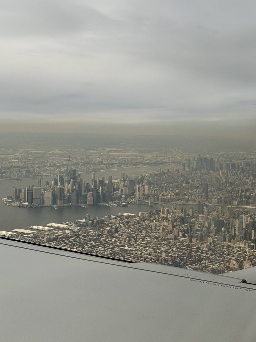 bethyispunk's tweet image. pedro pascal u better still be here xxxx