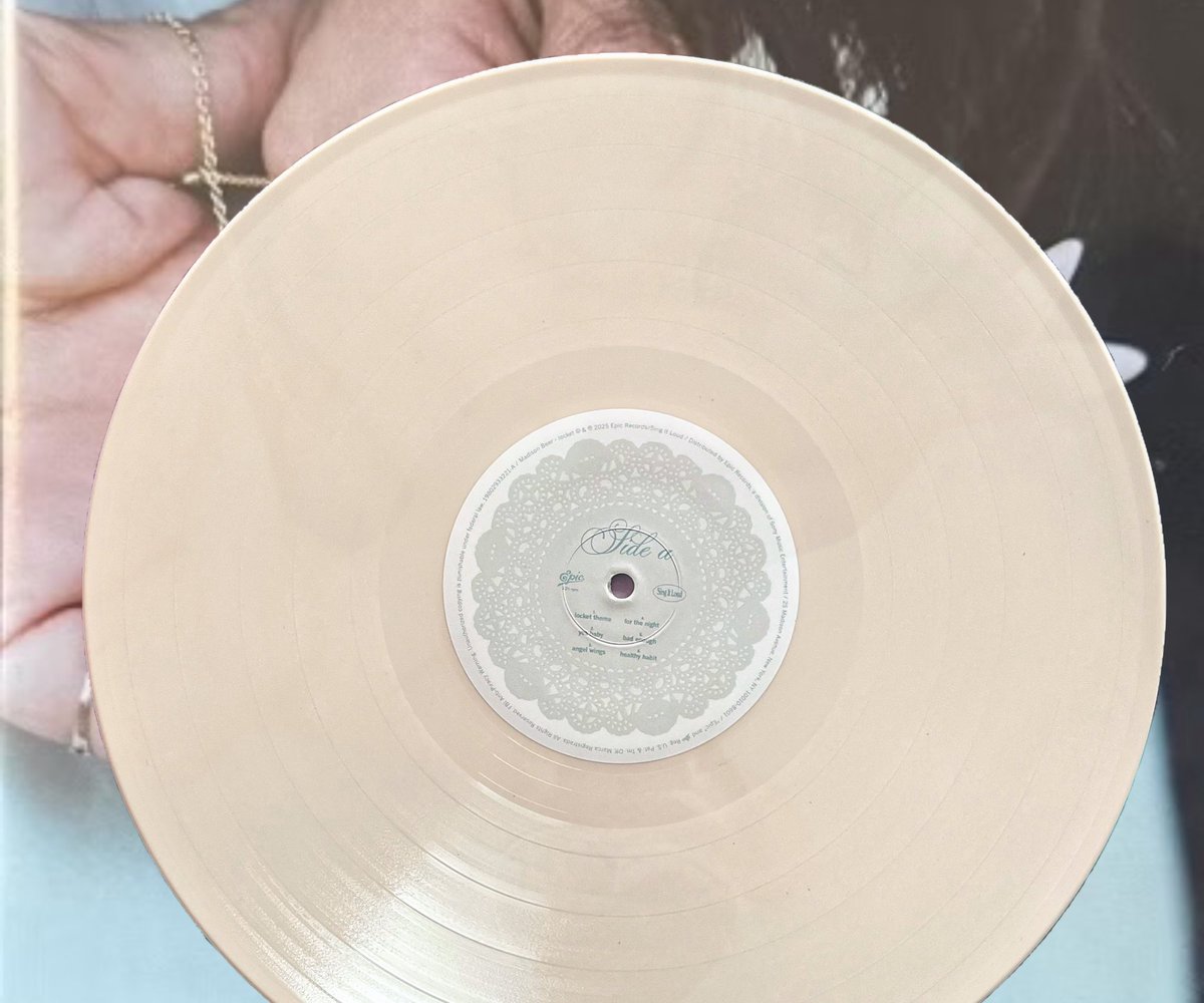 josegmol's tweet image. Closer I get
Can you resist?
It’s relentless
It’s why LOCKET 1|16 (w/ Alternate Cover, Poster &amp;amp; Buttercream Vinyl) #MadisonBeer #Locket #TargetExclusive #Vinyl #NewReleases