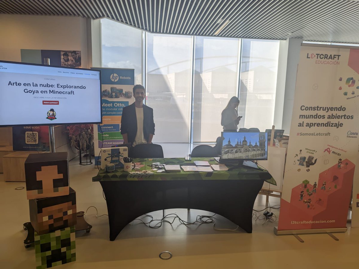 E_Pompiliano's tweet photo. Seguimos apostando por la innovación asistiendo al ll Congreso Nacional de Educación STEAM .
Estar a la última para darles lo mejor. #InnovaciónEducativa #STEAM https://t.co/dRSQBC8tsP
