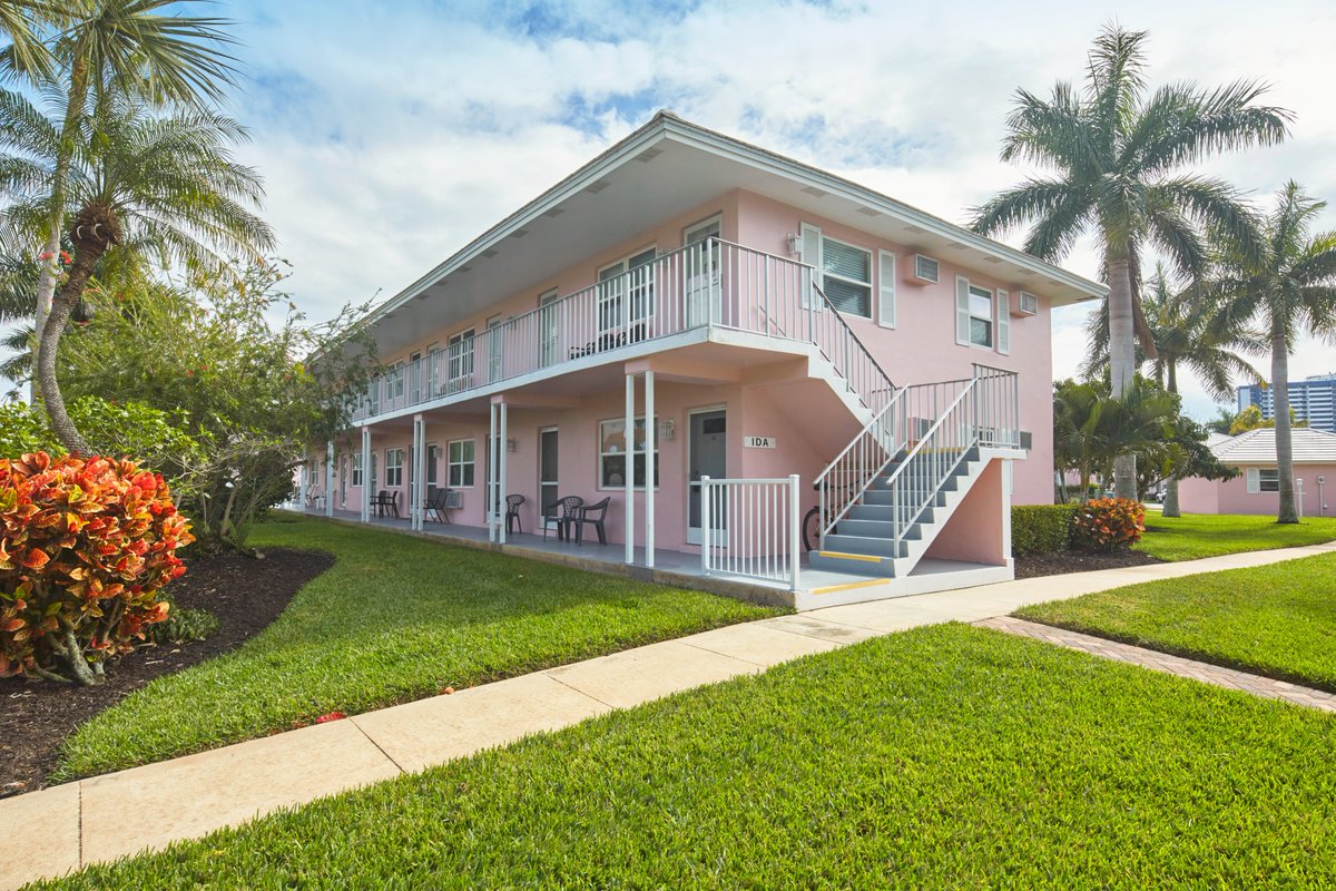 Chris Sullivan tweet media