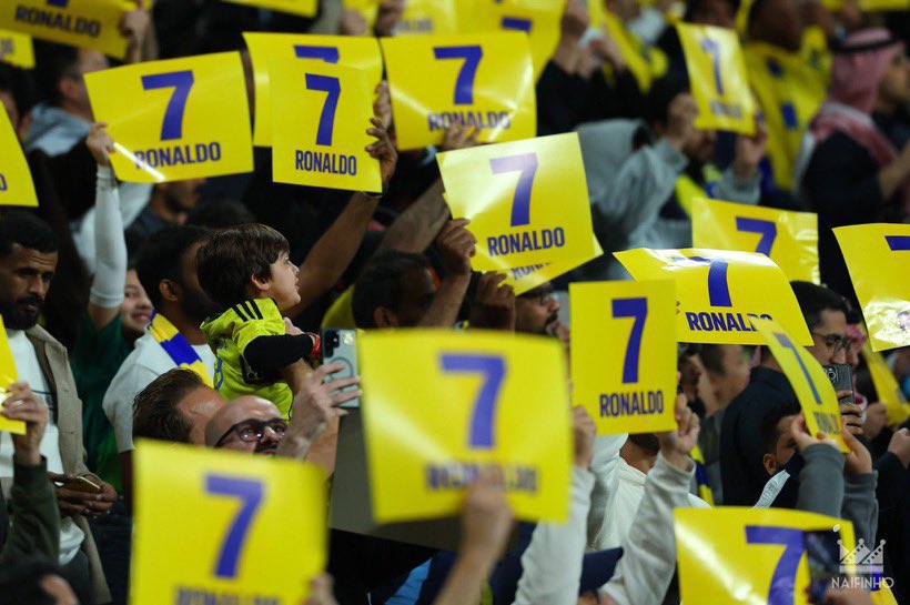 𝑇𝐿𝑂 tweet media