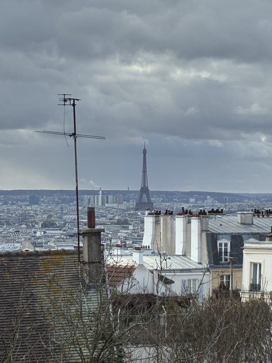 Hoy me he presentado al DELF B2 🇫🇷🥐🇫🇷