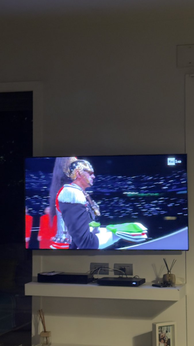 stefaniacav's tweet photo. Orgogliosa di essere Italiana 

#OlimpiadiInvernali2026 #MilanoCortinaOlympic2026 https://t.co/T703cnbnbe