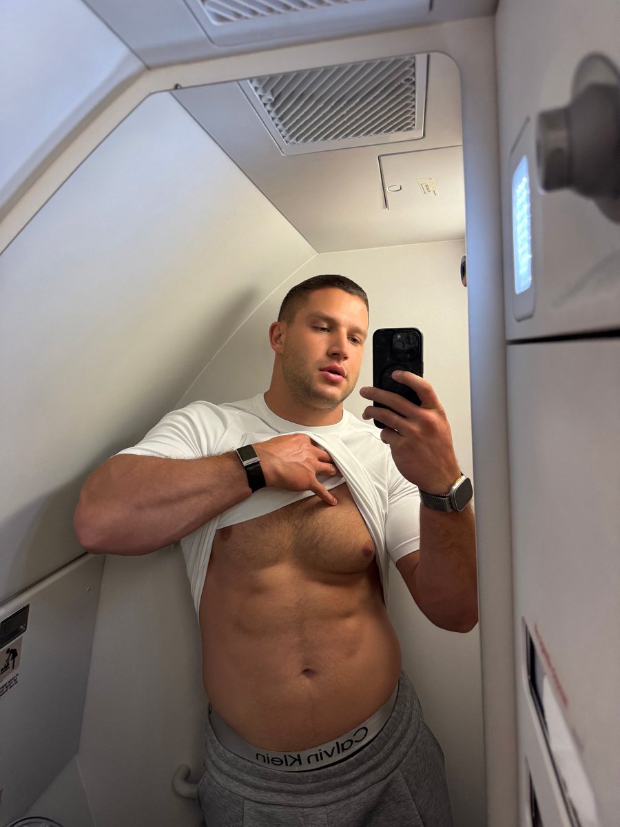 Chudai 

onlyfans.com/william_mann01…