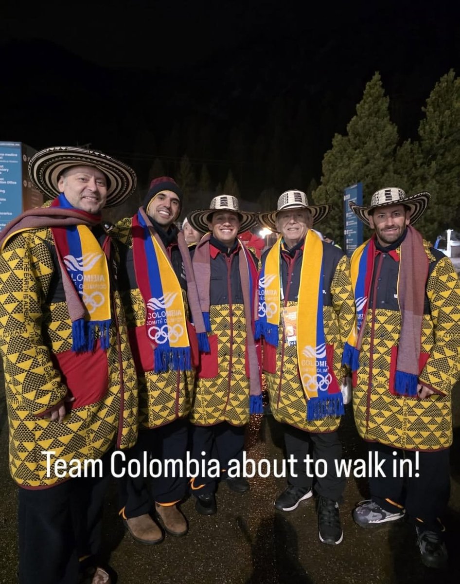 mariap8910's tweet photo. La delegación colombiana lista para desfilar en #MilanoCortina2026

🫶😍🇨🇴 https://t.co/Yj0kC4kkGg
