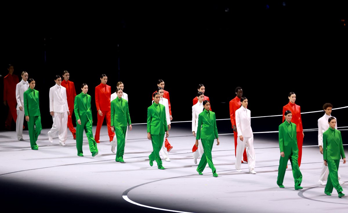 ItaliaTeam_it's tweet photo. ORGOGLIO 🇮🇹

I Giochi Olimpici in casa.
Un sogno a occhi aperti! 😍

#ItaliaTeam @milanocortina26 @Olympics https://t.co/1LiTVKRKns