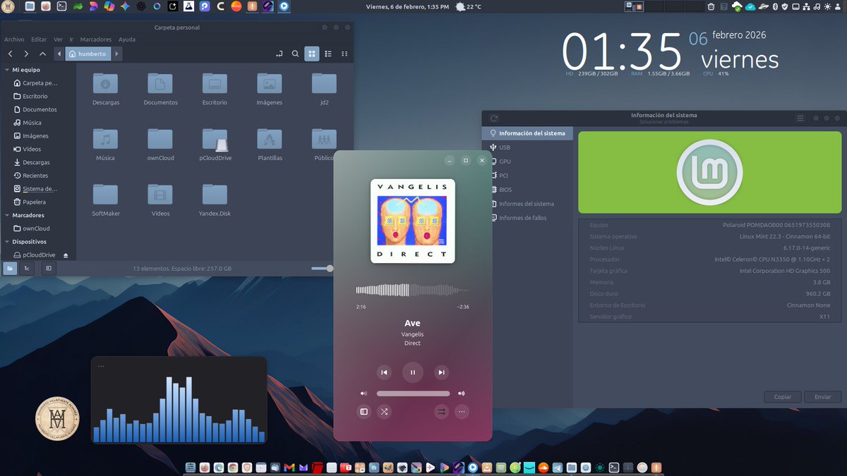 humbertovill68's tweet photo. #ViernesDeEscritorio, Linux Mint con tema Nordic e Iconos Nordzy #linuxmint #OpenSource #linux #gnomedesktop #cinnamondesktop https://t.co/5BG04gt4KN