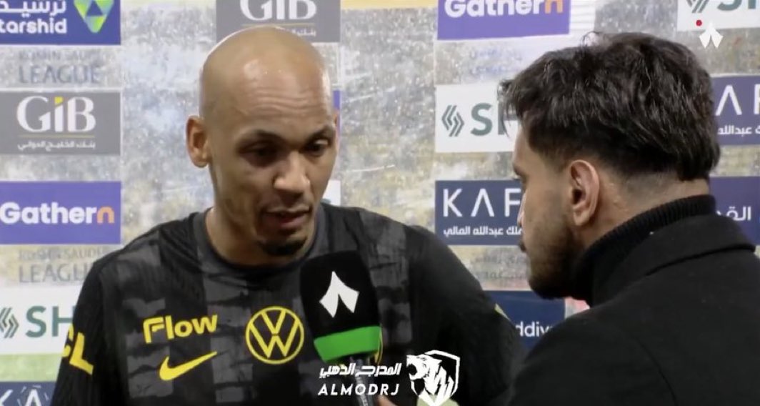 AImodrj's tweet image. 🚨🚨🚨💣💣💣💣 فابينهو : 

يمكننا التحدث عن البلنتي، نفس الحالة حصلت معانا ولم يحسبها لكن حدثت نفس الحالة لهم وحسبها بسرعة لهم ، لا اعلم ماذا يحدث وراء الكواليس !