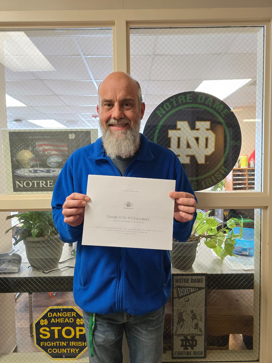 Maconaquah Tech tweet media