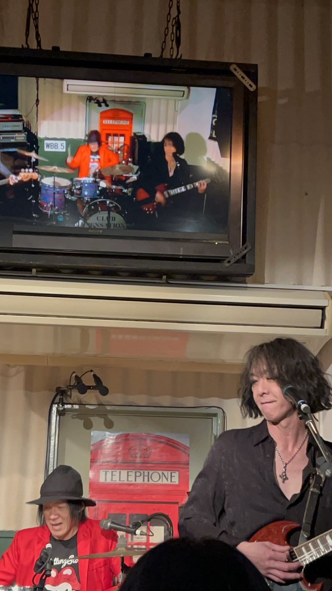 arriennr2 tweet media