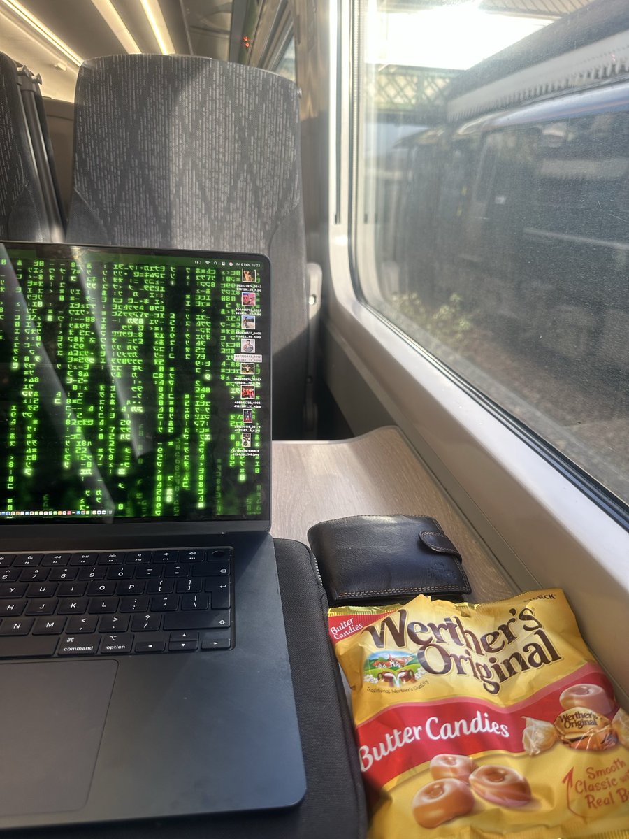 Pontypridd bound 🏴󠁧󠁢󠁷󠁬󠁳󠁿❤️ 

You know I love it there