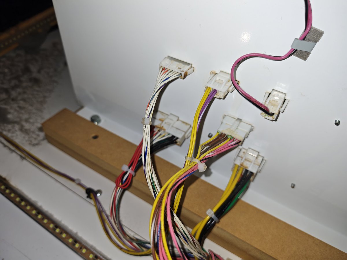 Level Up Arcade Bar tweet media