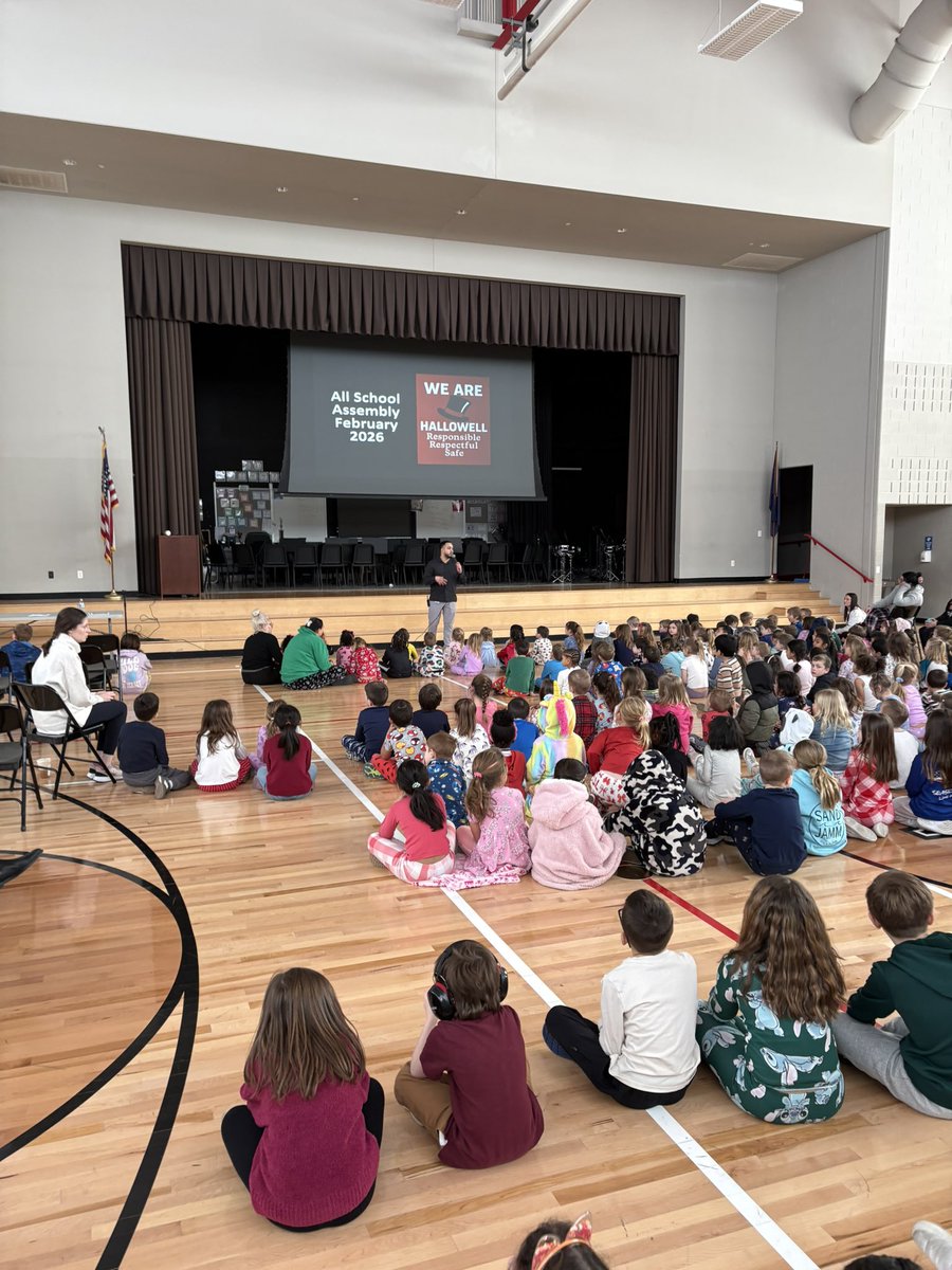 Principal Glaize tweet media