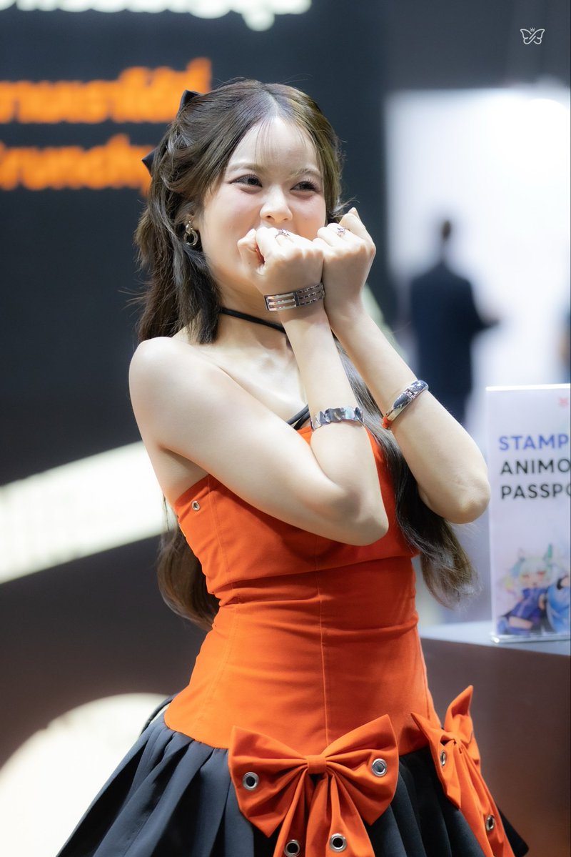 MOBYE_Fanbase's tweet image. เขิลด้วยได้มุ้ย~

#MOBYE 
#Crunchyroll