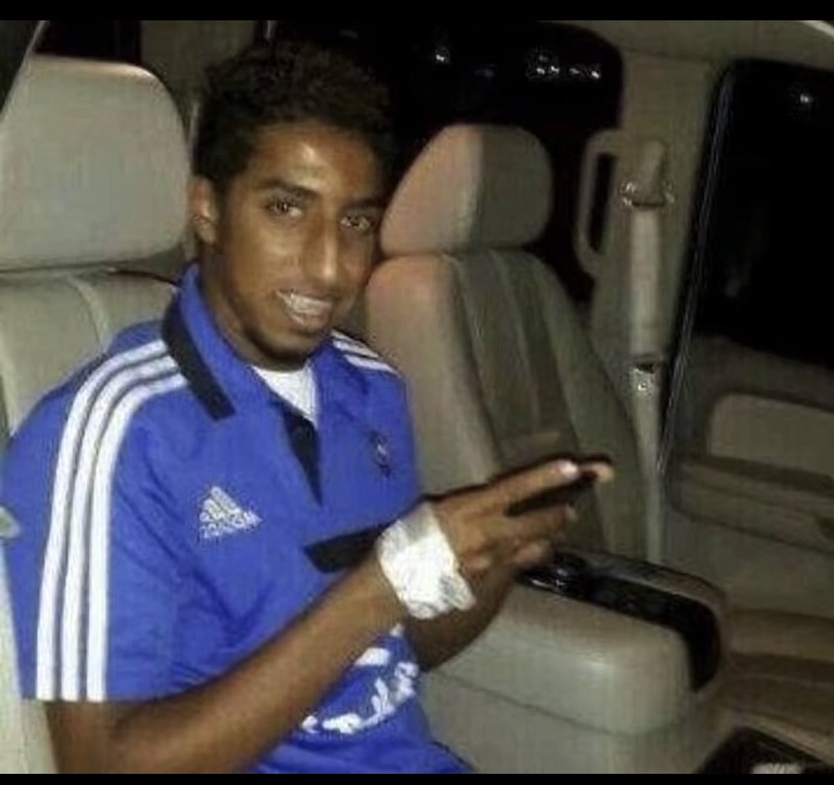 ابو فـيصل tweet media