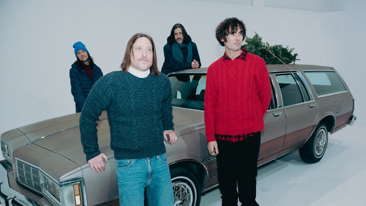 Rock Sound tweet media