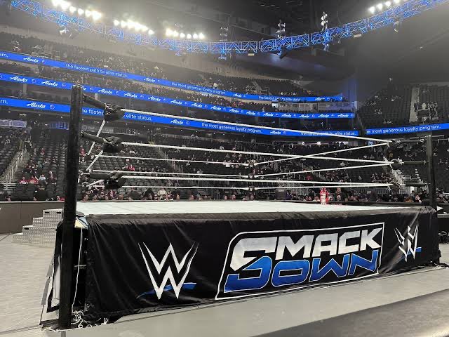 I miss pre LED era rings… and stages with ramps. 🥀