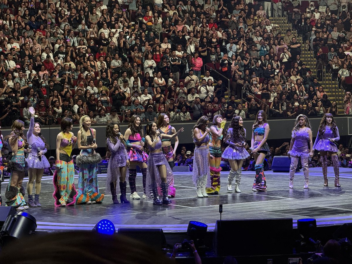 StarMusicPH's tweet image. THE NATION'S GIRL GROUP OF DIFFERENT GENERATIONS! 🥹🤧

BINI x SEXBOMB collab served! ✨

#BINI #SEXBOMB