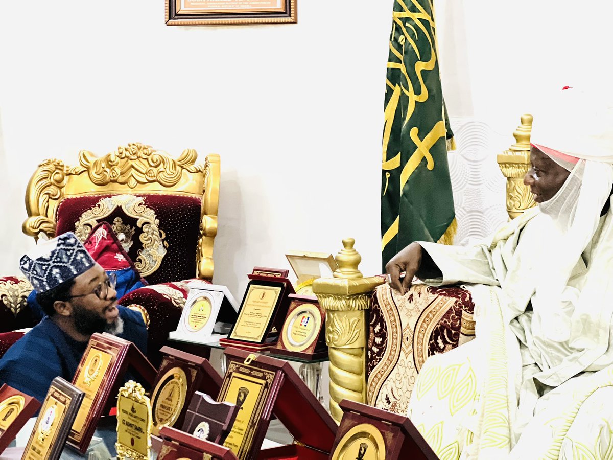 Omar_Mustie's tweet photo. Pharm. Mohammed Abdulkadir Abugi, in his preparations to contest for the Federal House of Representatives, Chanchaga Constituency, paid a courtesy visit to the Emir of Minna, HRH Dr. Umar Faruq Bahago, to seek blessings and guidance. https://t.co/NlfF28KIHx