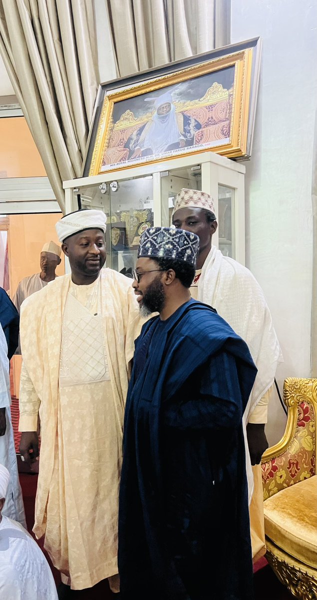 Omar_Mustie's tweet photo. Pharm. Mohammed Abdulkadir Abugi, in his preparations to contest for the Federal House of Representatives, Chanchaga Constituency, paid a courtesy visit to the Emir of Minna, HRH Dr. Umar Faruq Bahago, to seek blessings and guidance. https://t.co/NlfF28KIHx
