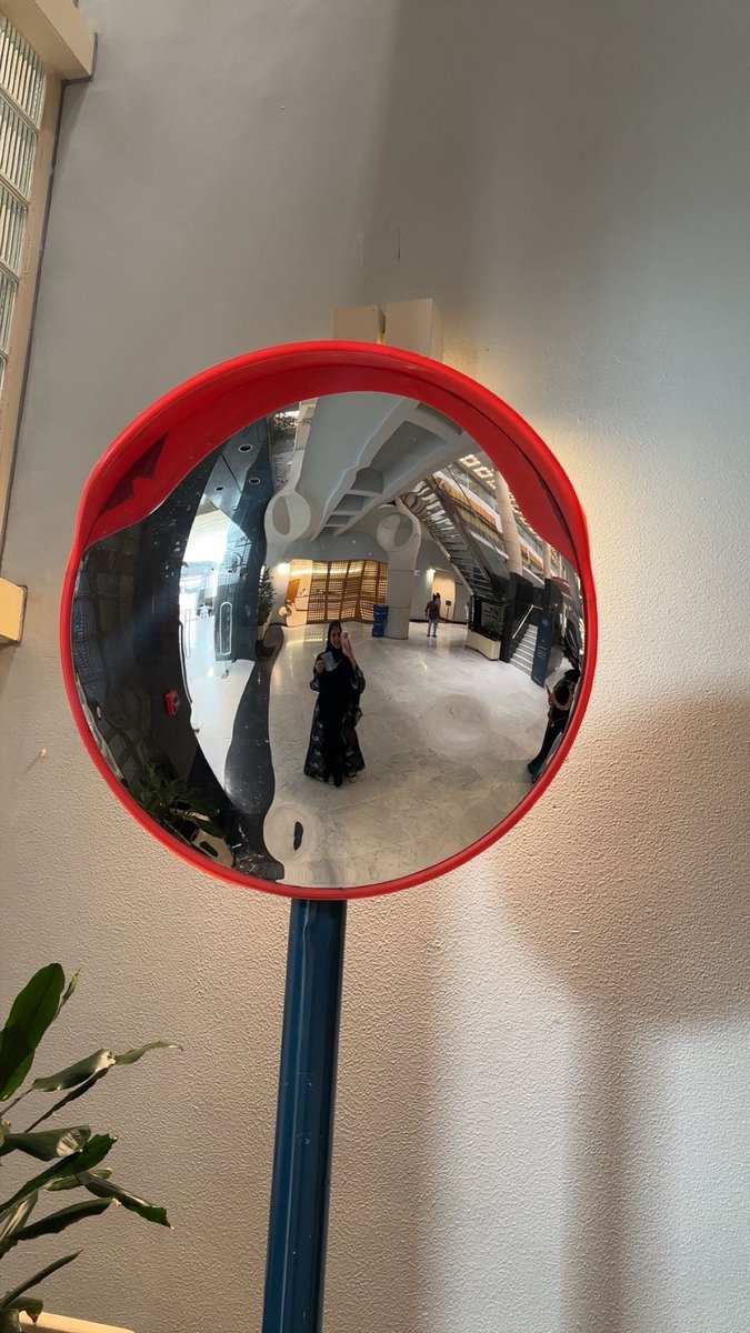 رميز tweet media