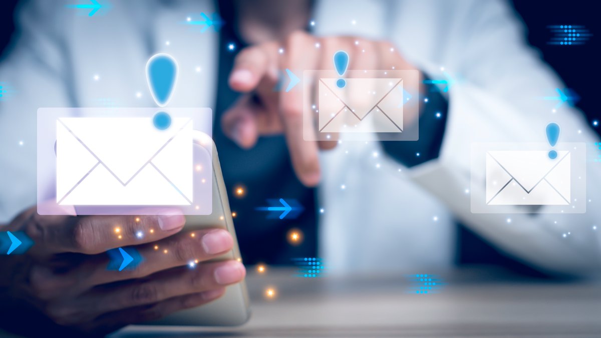 Un pleno regional señaló que en las notificaciones por buzón tributario, la autoridad fiscal no está obligada a probar que el contribuyente recibió el aviso a su correo o teléfono. Te invitamos a leer nuestro blog: bit.ly/4khSo9Q