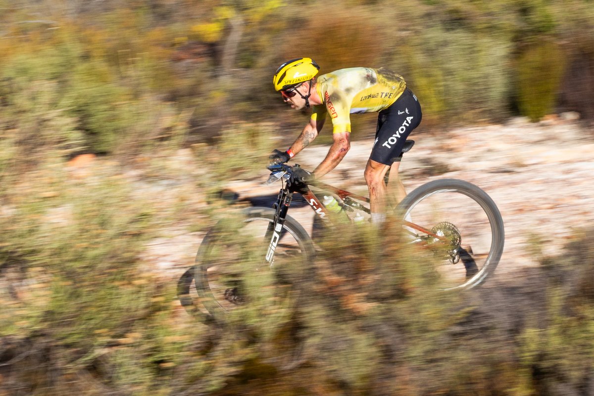 tankwatrek's tweet photo. Stage 2 of the @Momentum_za @tankwatrek by @BiogenSA saw Marco Joubert crash into a duiker and Singer KTM seize the initiative to win the stage and take the overall lead. Greta Seiwald and Sara Cortinovis added another 47 seconds to their GC lead:
https://t.co/z1BsLjqPTv https://t.co/Ti6CLFpoXn