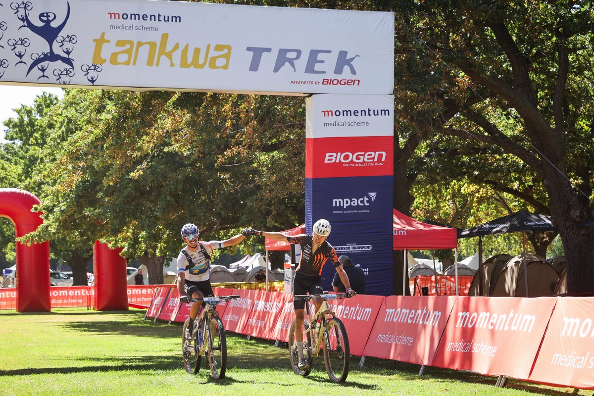 tankwatrek's tweet photo. Stage 2 of the @Momentum_za @tankwatrek by @BiogenSA saw Marco Joubert crash into a duiker and Singer KTM seize the initiative to win the stage and take the overall lead. Greta Seiwald and Sara Cortinovis added another 47 seconds to their GC lead:
https://t.co/z1BsLjqPTv https://t.co/Ti6CLFpoXn