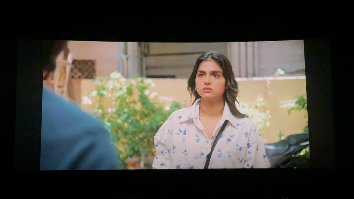 Anaswara shines as Monisha, bringing energy and honesty that makes rom-coms work. Her natural timing lights up the screen, adding depth to every scene.Watching her in With Love is effortless.
#AnaswaraRajan 
#Withlove