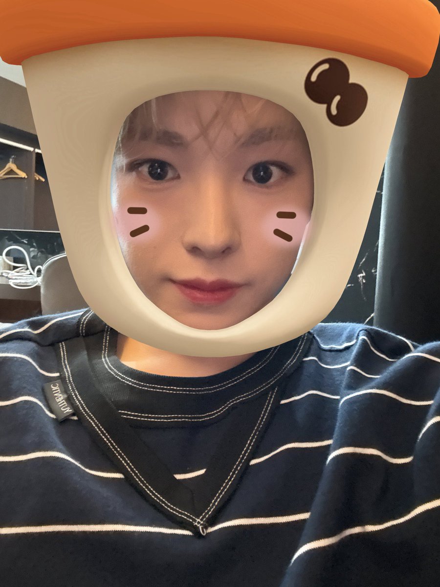 #YUSHI weverse update 

😙