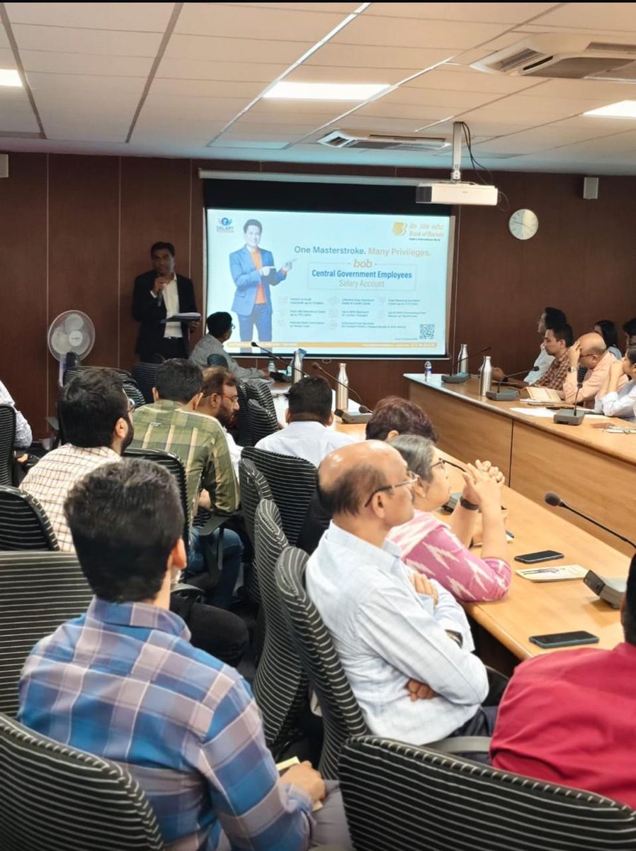 CGST, Audit Raigad Commissionerate  with Bank of Baroda, Vashi organised a program over the Central Government Employees Salary Account package scheme. Bank staff made officers aware on the benefits of this scheme which is specially designed for Central Government Employees.
