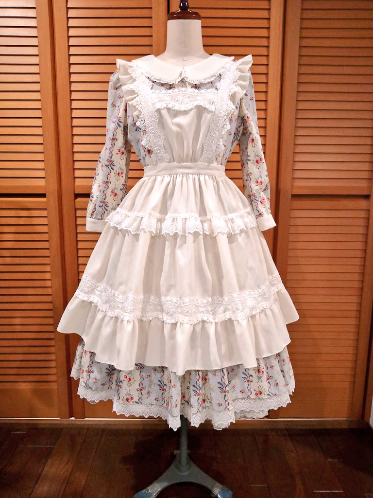 Rosalie de chambre tweet media