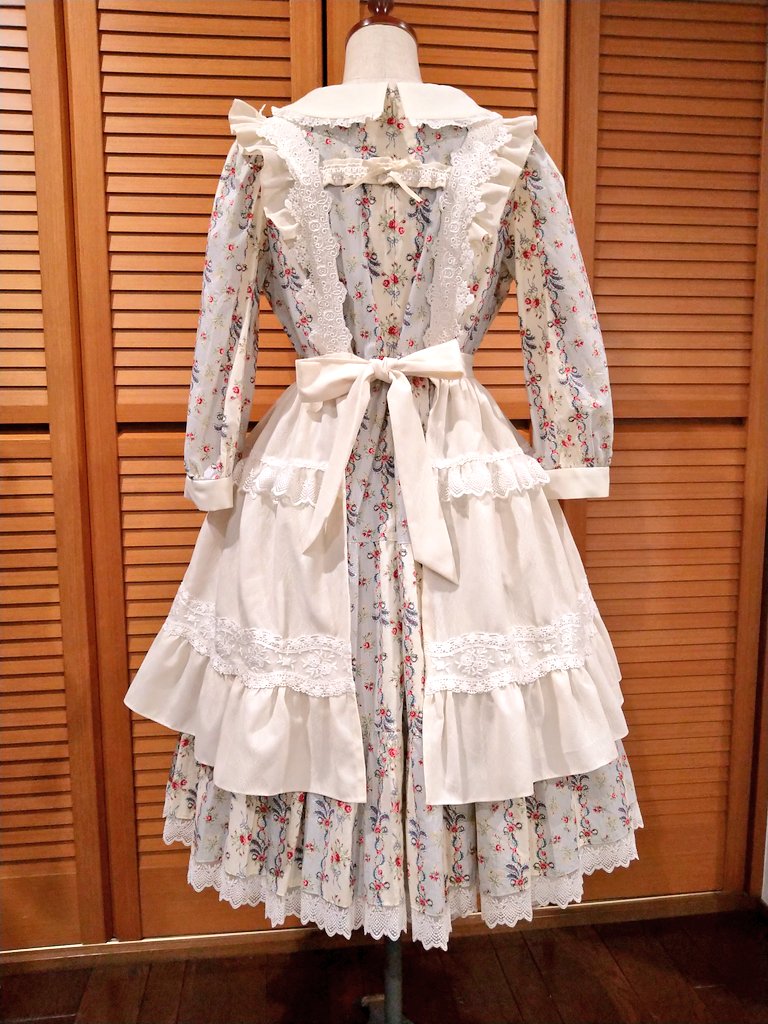 Rosalie de chambre tweet media