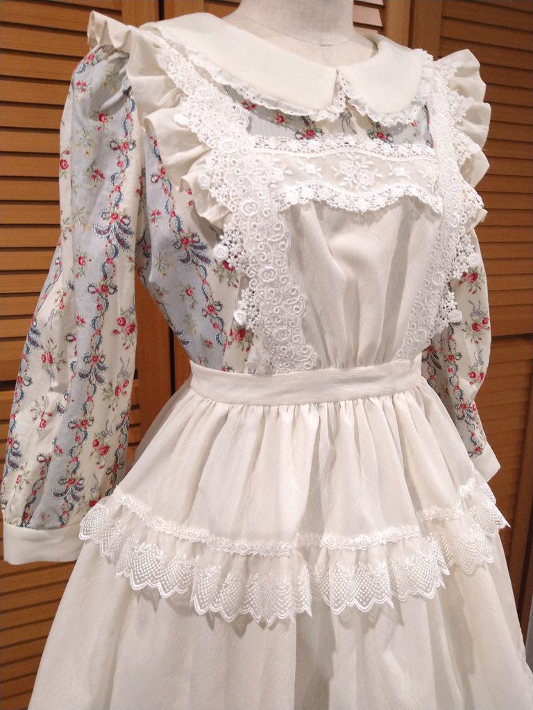 Rosalie de chambre tweet media