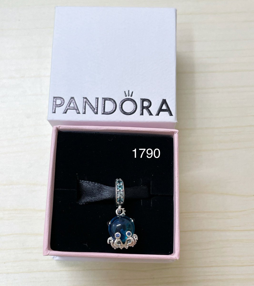 Papololy_'s tweet photo. Pandora ของใหม่ พร้อมส่ง!! ราคาถูกกว่าที่ช้อป 40-60% 💖 ของแท้ 100% ขายมา5ปีแล้วค่า 
ราคารวมส่ง ไม่รวมกล่อง (ซื้อเพิ่มได้ค่ะ)
📲 สอบถาม-สั่งซื้อ https://t.co/600GziFtdP
#pandorathailand #ส่งต่อpandora #pandoraพร้อมส่ง #pandoraแท้ #pandorath #แพนโดร่า #ส่งต่อแพนโดร่า https://t.co/vEebt1wGG4