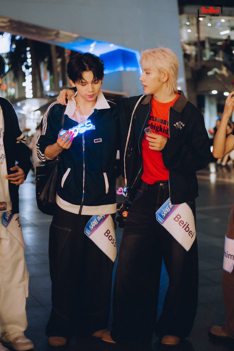 BeibeiKrit_OFC's tweet image. ต้าวเด็ก ~ 🤟🌟

#BeiBeiKrit #PeipeiKrit 
#SHINEBOYSxBEIBEI
#SHINEBOYSxBOSS
#SHINEBOYS @BosserChakhrit