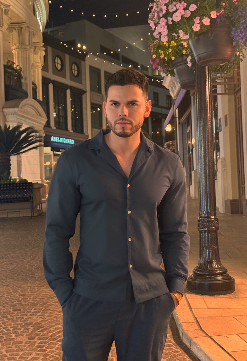 Mario Rolls tweet media