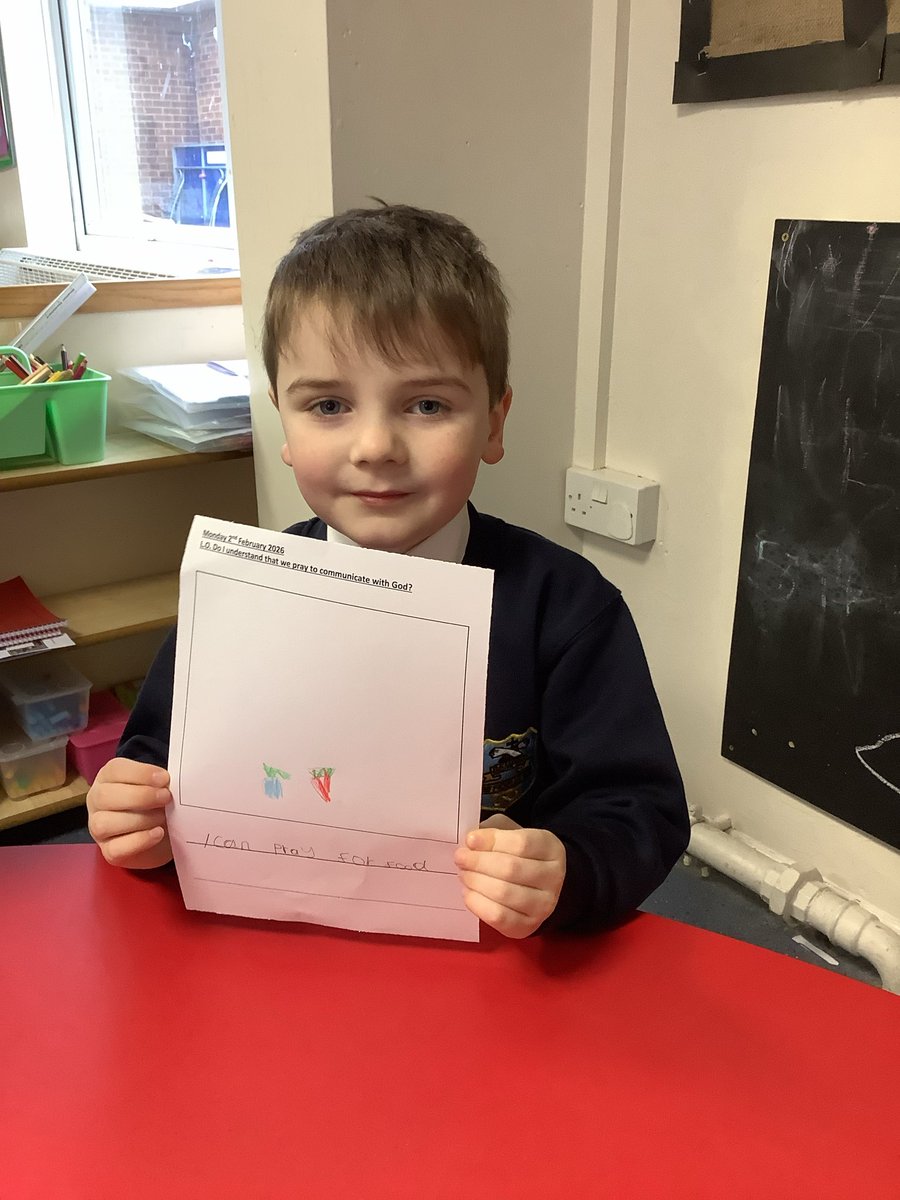 LittleStFrancis's tweet image. This week in #ReligiousEducation, Reception spent some time looking at the ways they communicate with each other. They spoke about how when they pray they are communicating with God. @RCBirmingham @BhamDES @BCPP__