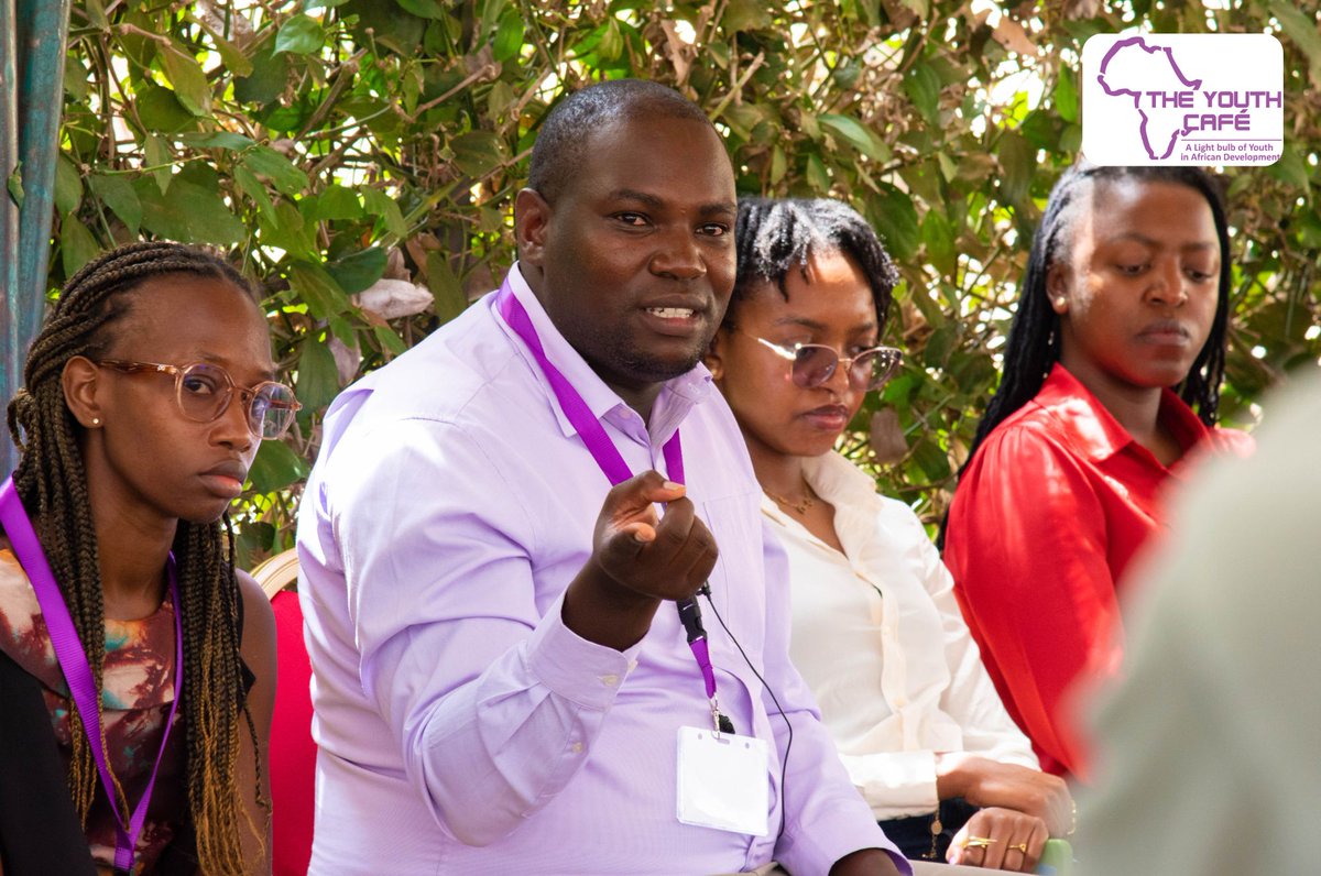 TheYouthCafe's tweet image. That’s a wrap on our week in Nairobi! 🎬 On Day 5, the Youth Climate Action Network is finalizing a cross-continental roadmap for the future. From Africa to Europe, we are one network for one planet. 🌍🤝 #YouthClimateActionNetwork #GlobalCollaboration #ClimateFuture