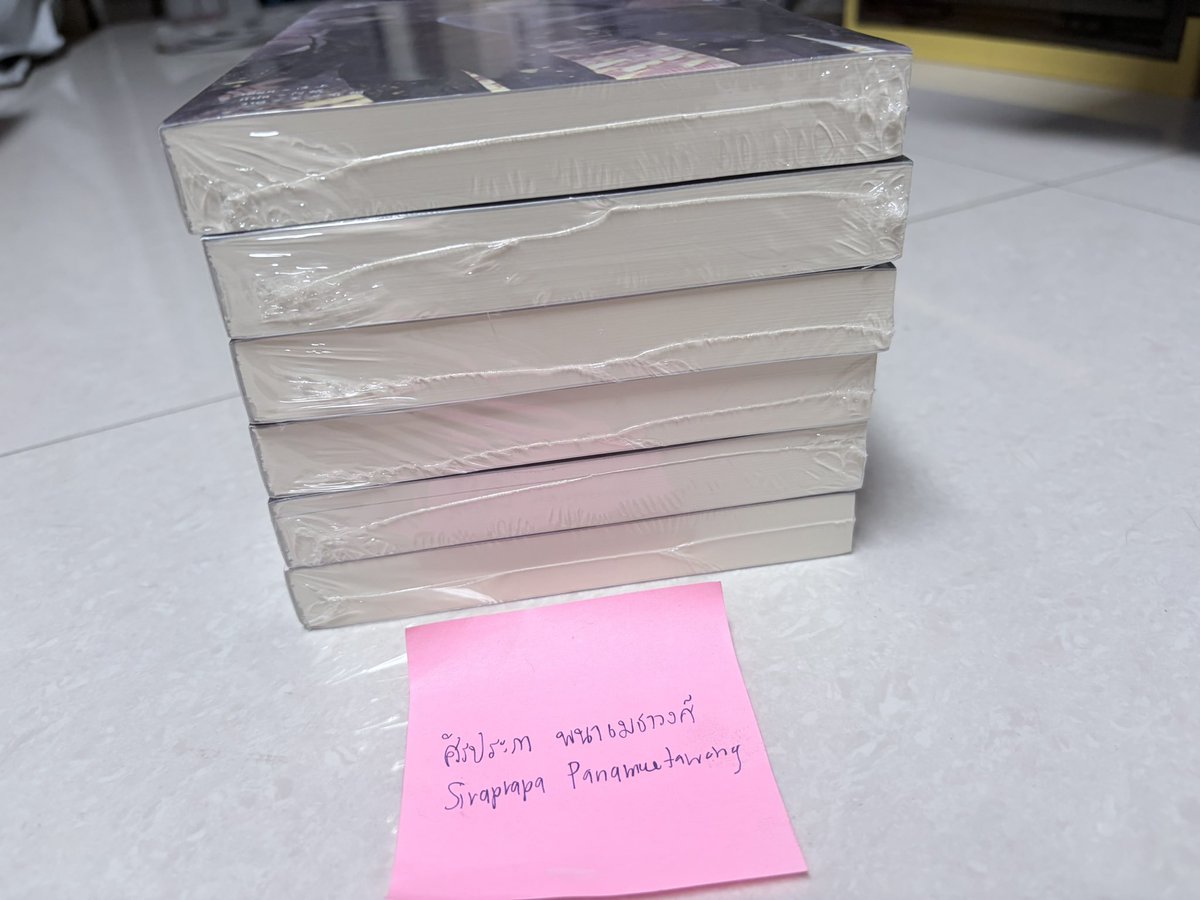 pedkaimoo's tweet photo. เหลือแค่ม่านเมฆแล้วค่ะ อยากเคลียร์ออก #sensebook
#อาชญากรรมรักในม่านเมฆ 1-6 (จบ) มือ 1 = 700 (ส่งพัสดุ +30 บาท // ส่งลทบ. +60 บาทค่ะ)
** ตำหนิที่สันเล่ม 6 รูปสุดท้ายค่ะ **
เล่มอื่นสภาพดีค่ะ https://t.co/RO62ID6FkN