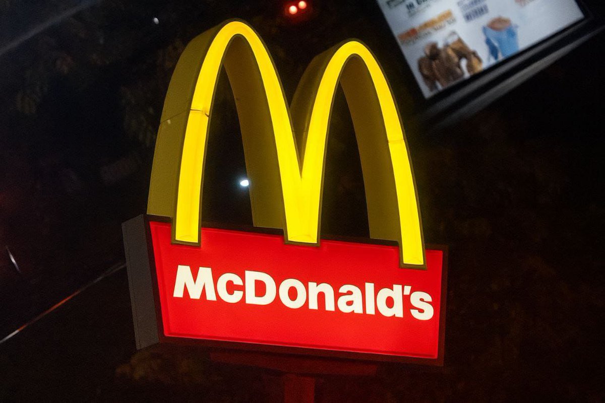 Vibes 🖤 tweet media