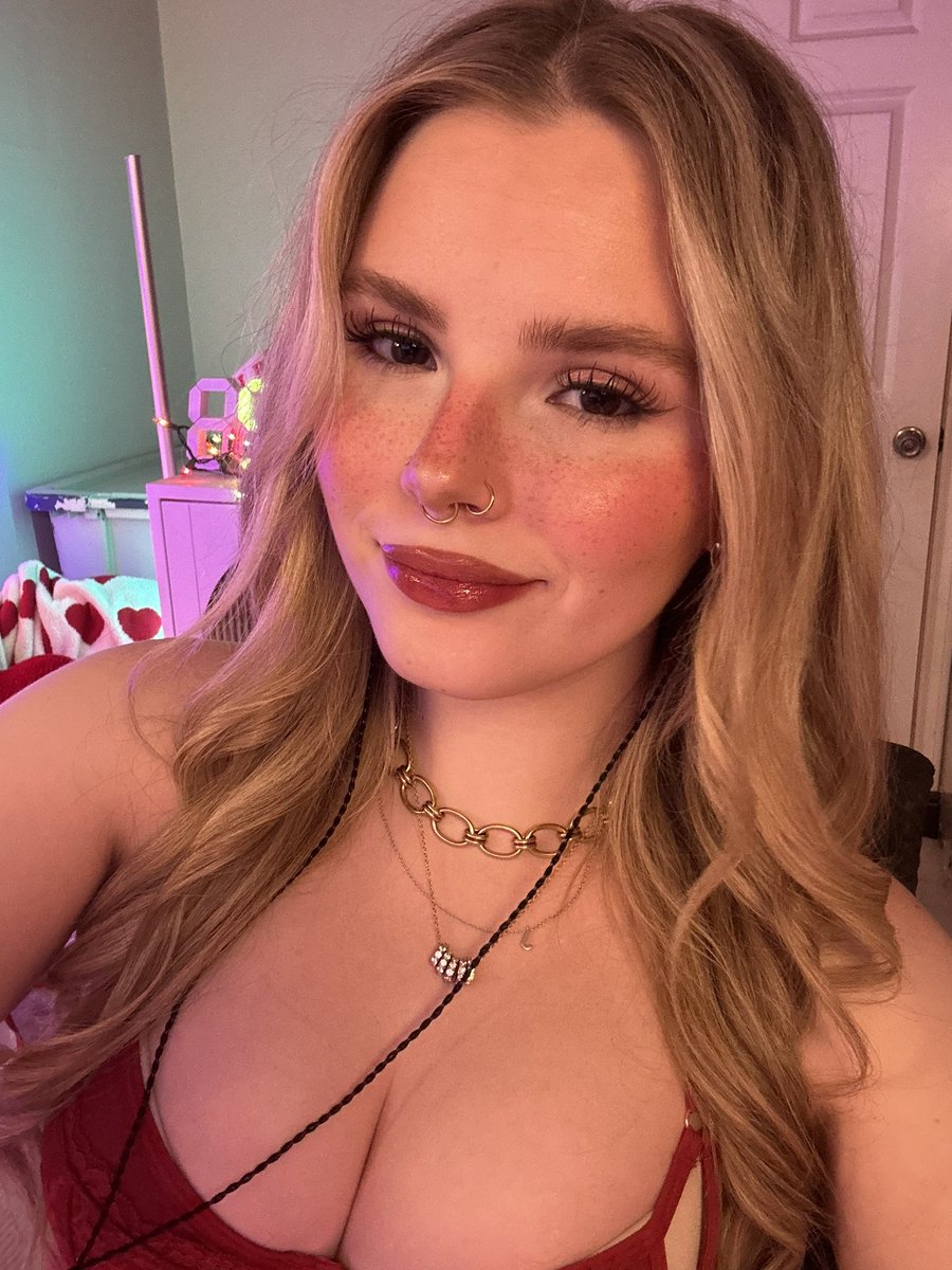 lilfairydidi's tweet photo. chat said if u dont get in my stream rn u owe me everything in your bank account…i dont make the rules !
💜https://t.co/qvSlWgb486
💚https://t.co/vSnySXgv9I https://t.co/5MPC9Ldt0E
